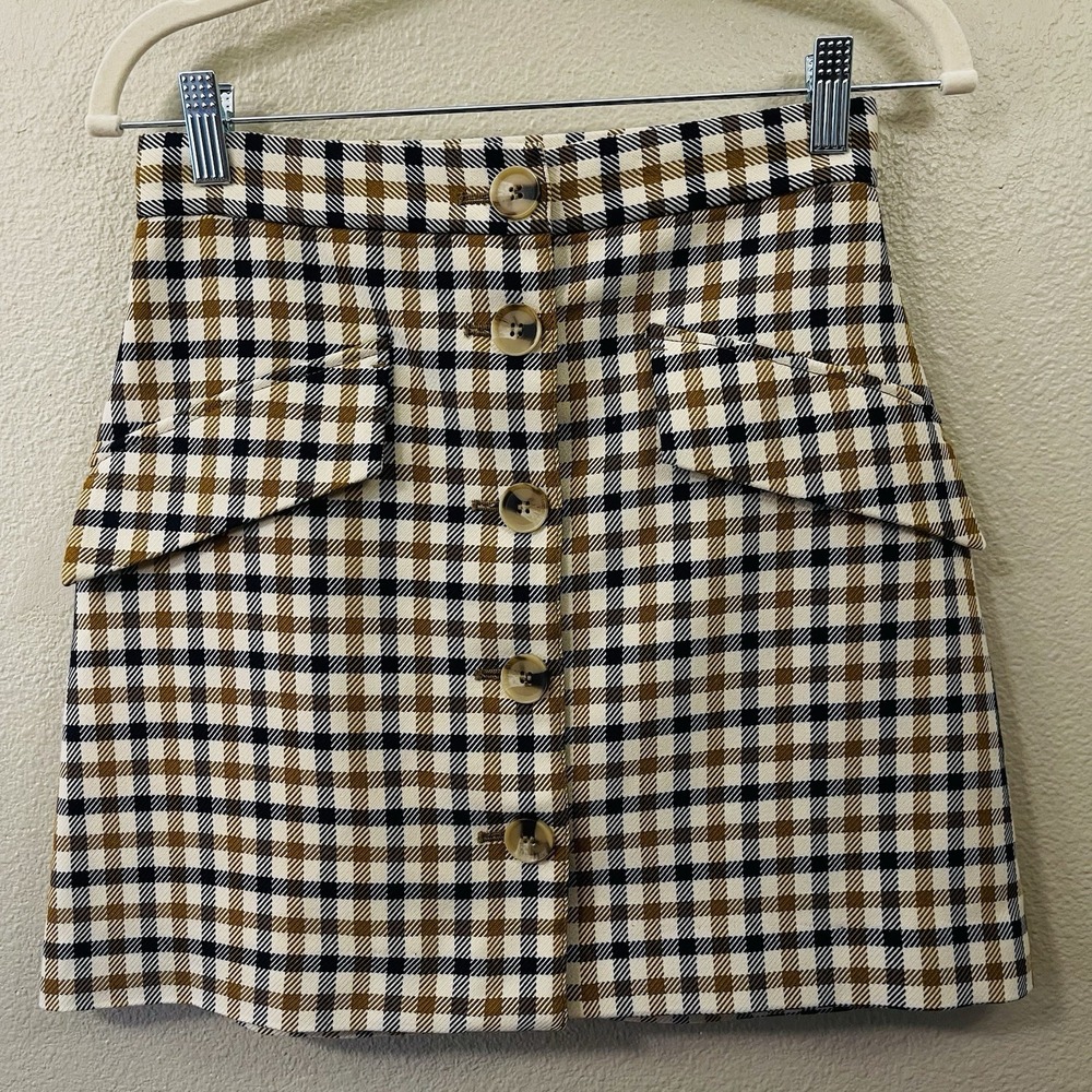 H&M Plaid Button Miniskirt Lined Brown Black Beige Preppy Academia Size 4 - Picture 1 of 7